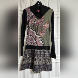 Smash Multicolor Patterned Long Sleeve Dress.
